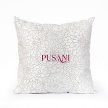 หมอนอิงลายพุ่มดอกไม้ Soda  Cushion Cover