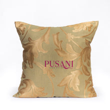 หมอนอิงลายหลุยส์ Classic Louis Cushion Cover