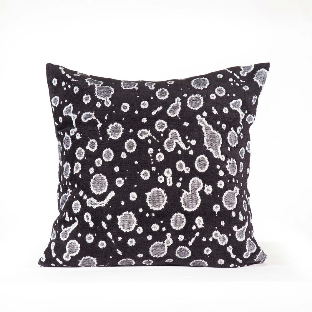 ลายหยดน้ำ (Droplet Black)
